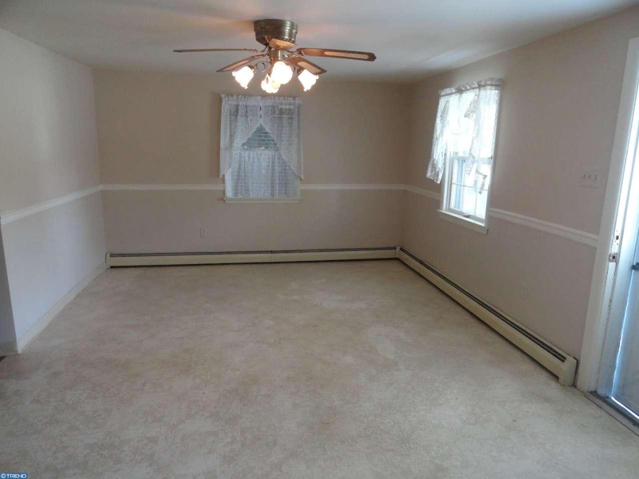 1025 Grandview Cir