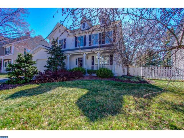 646 Hamilton Ct