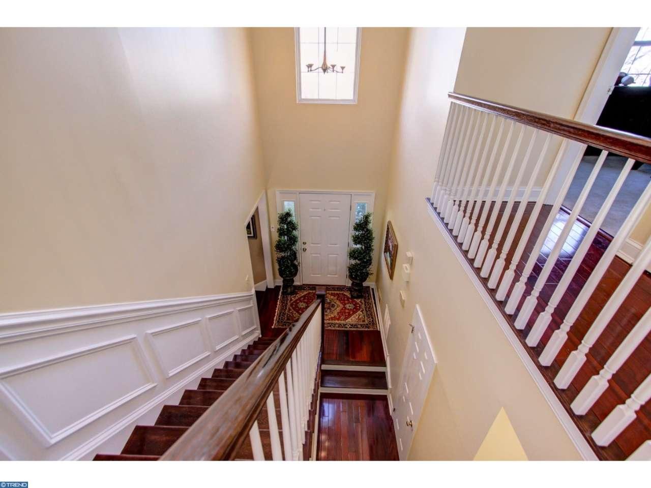 646 Hamilton Ct