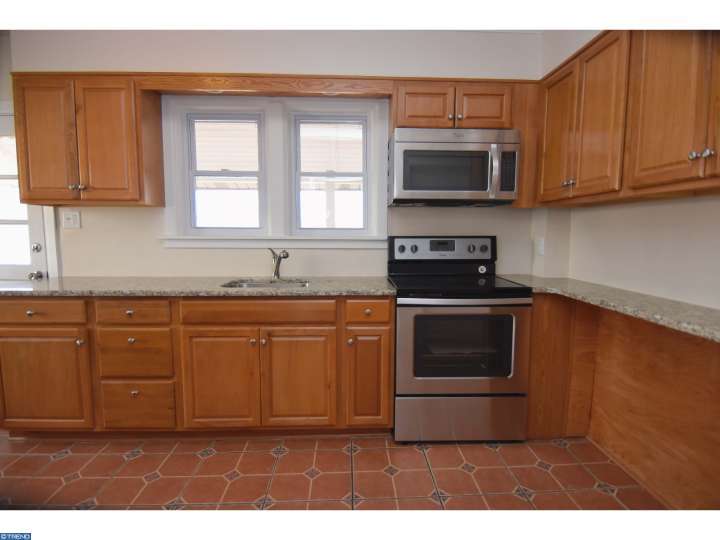 3357 Main St