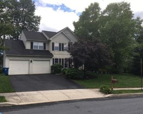 40 Sawgrass Dr