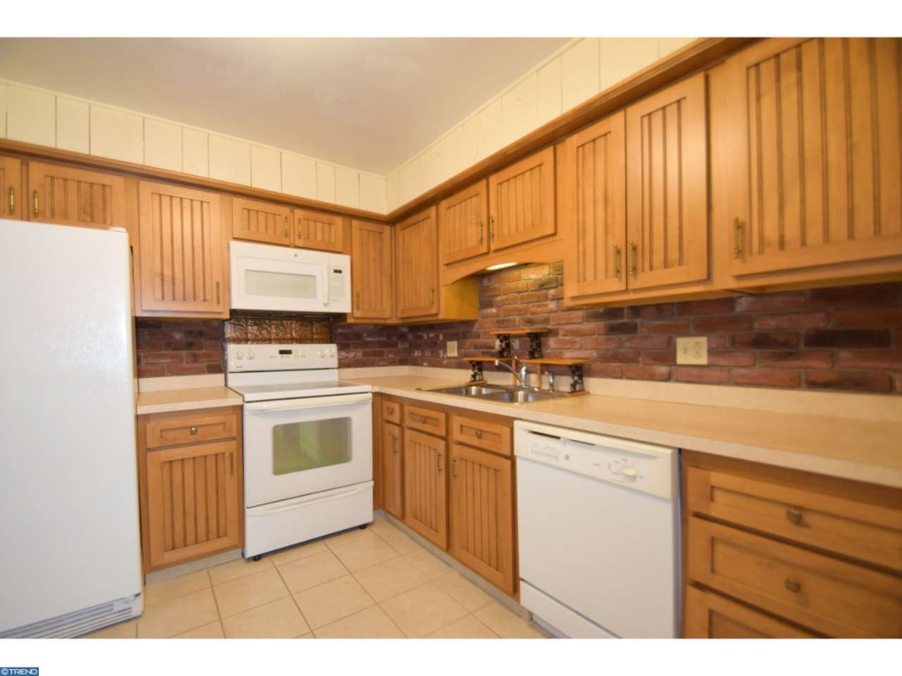 247 Master St