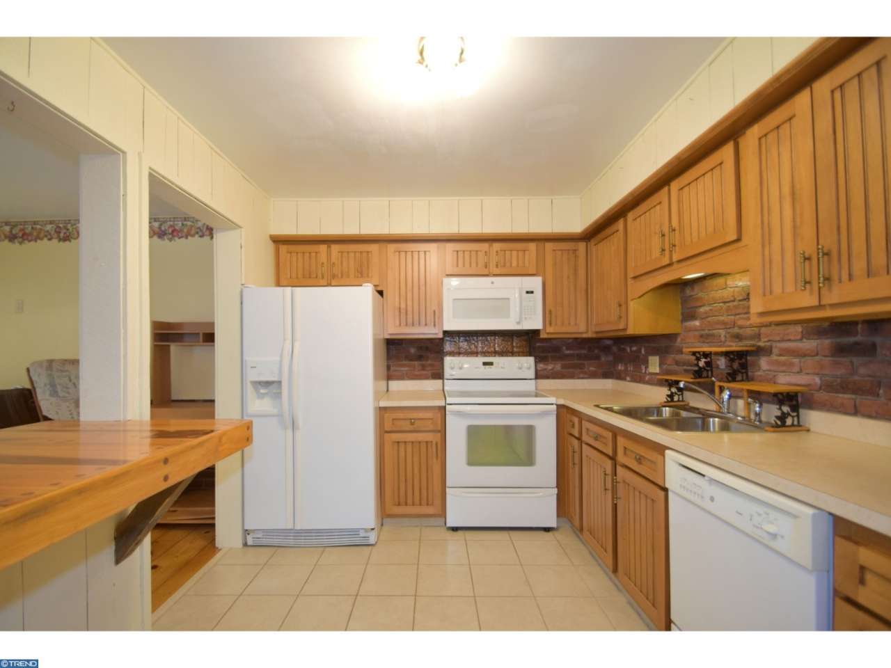 247 Master St