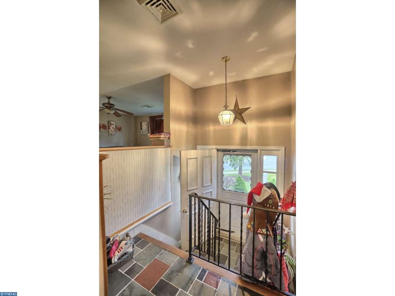 206 Village Dr