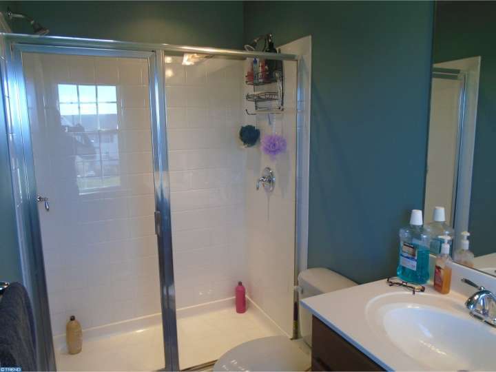 102 Raven Ct