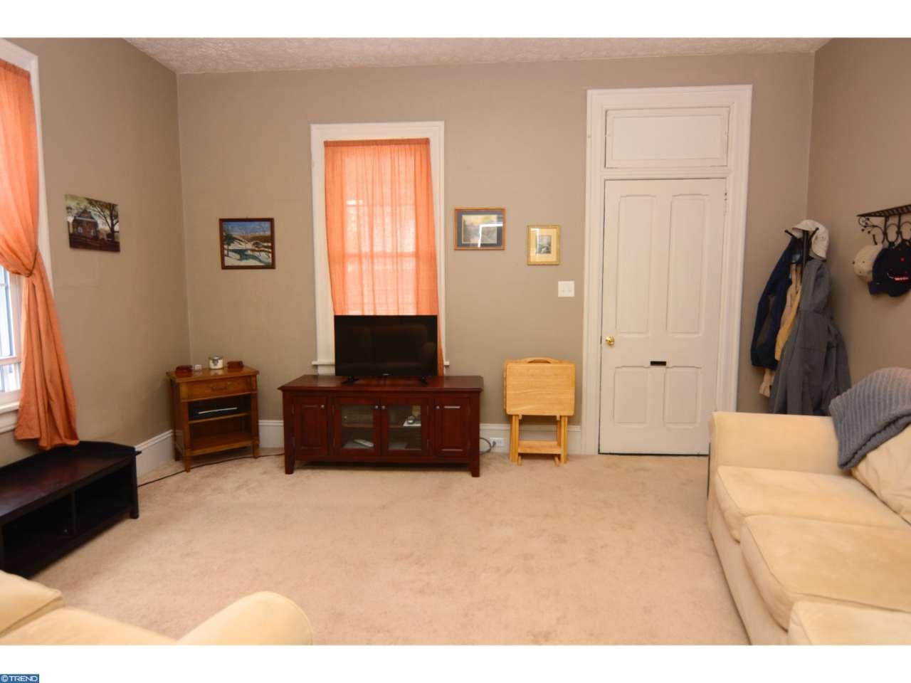 211 Adams Dr