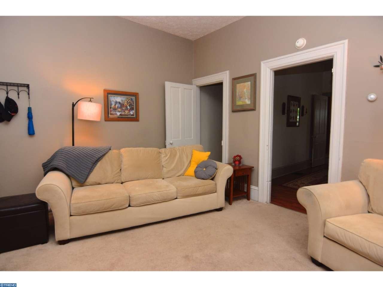 211 Adams Dr