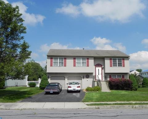 303 S Arthur Dr