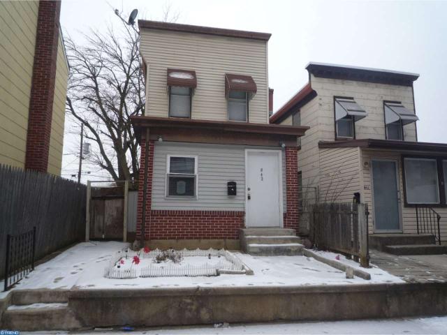 1158 Green St