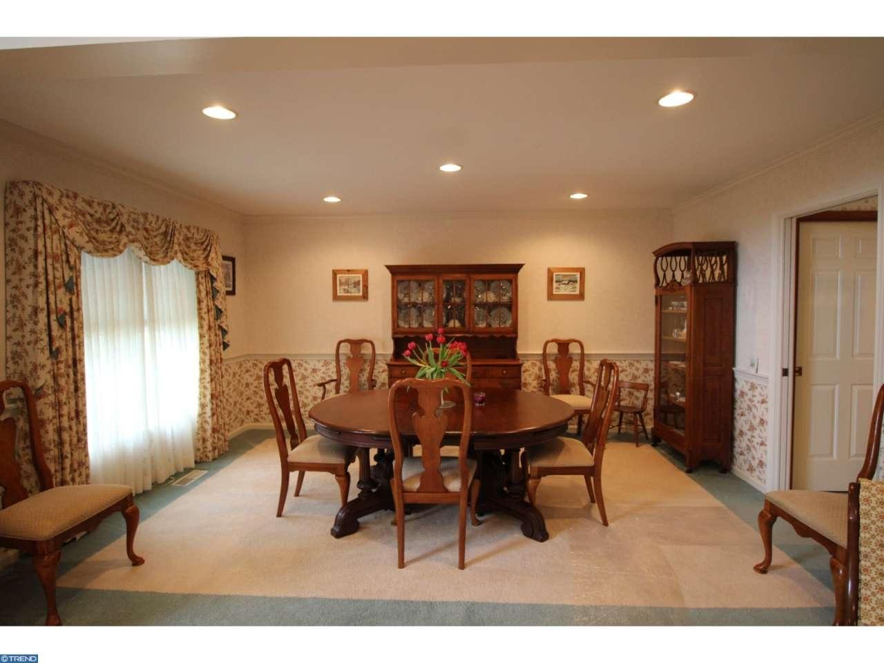 68 Calais Dr