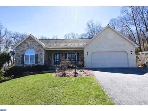 239 Bainbridge Cir