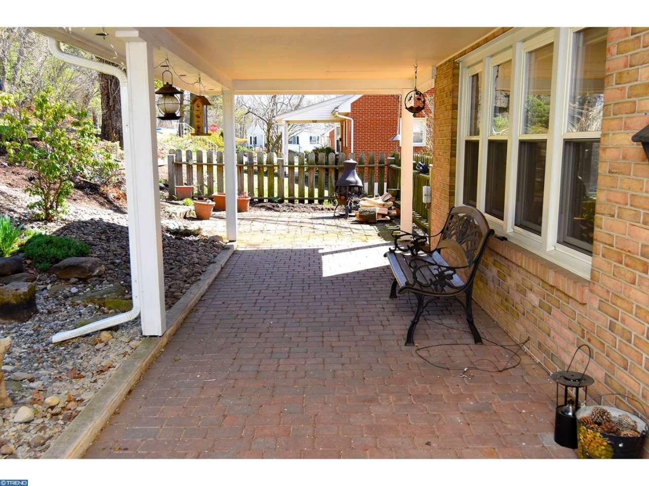 38 Devonshire Dr