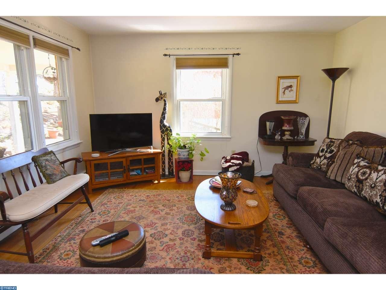 38 Devonshire Dr
