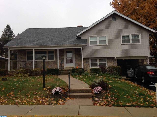 113 Hawthorne Ct
