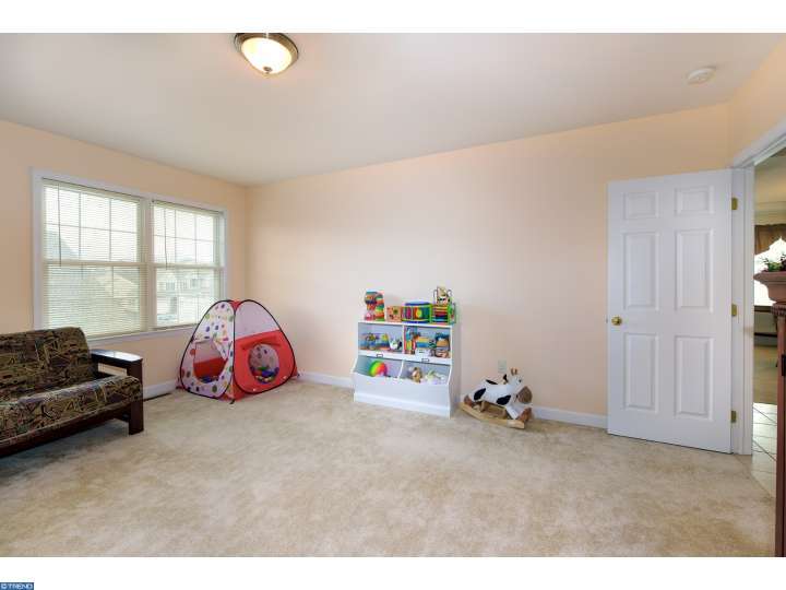 502 Rosemont Ct