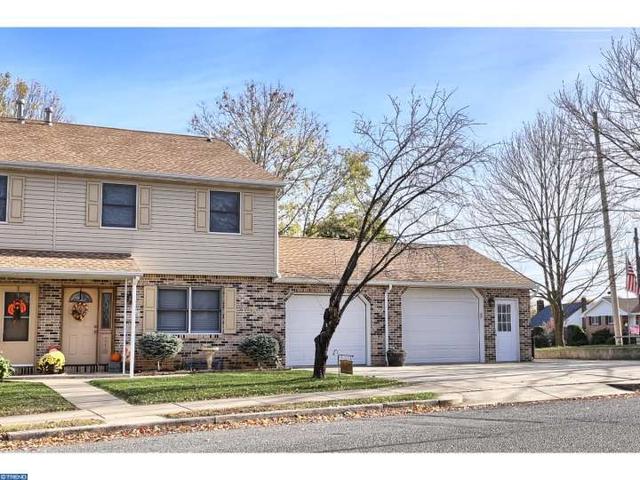 216 Summit Ave