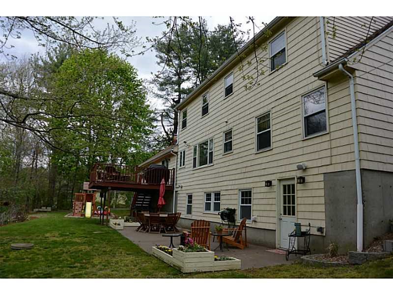 59 Chopmist Hill Rd, Chepachet RI 02814