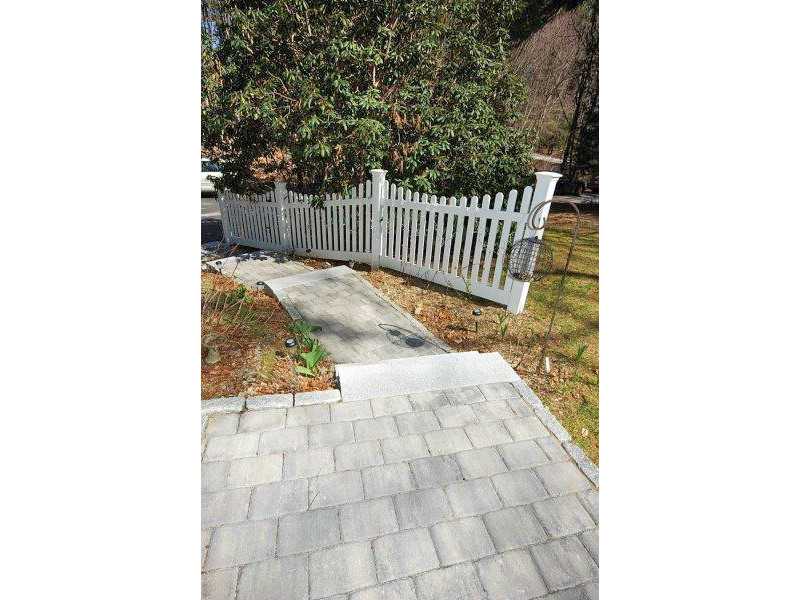 13 Durfee Hill Rd