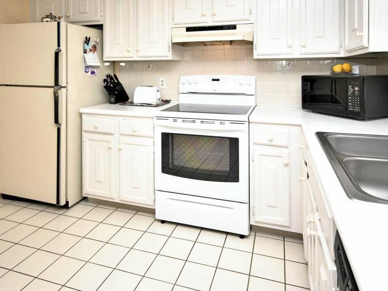 40 Tiffany Rd, Coventry RI 02816