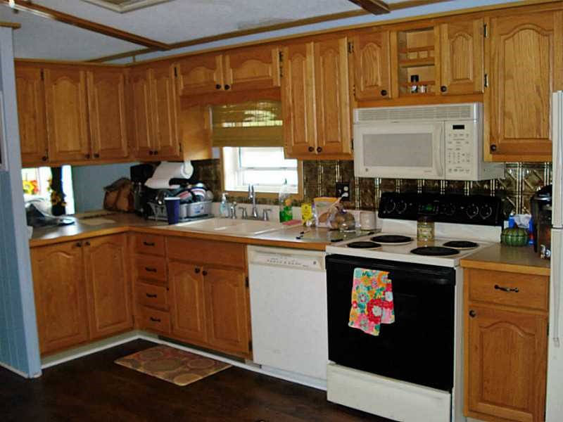 For Sale: 79 Sherwood Valley Ln Coventry, RI 02816