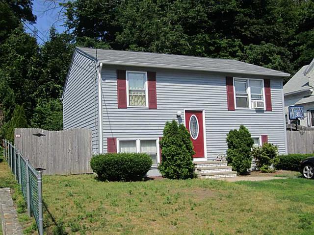 12 Eleanor Dr
