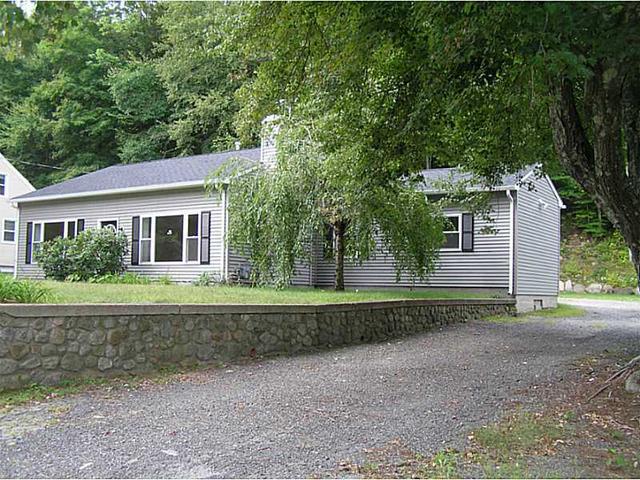 12 Eleanor Dr
