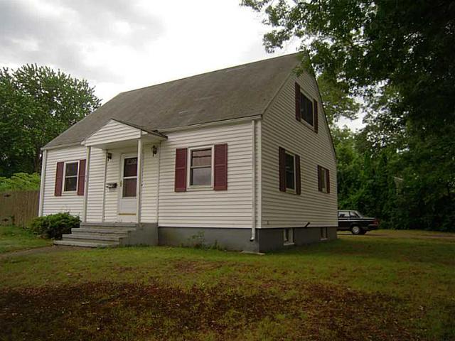 12 Eleanor Dr