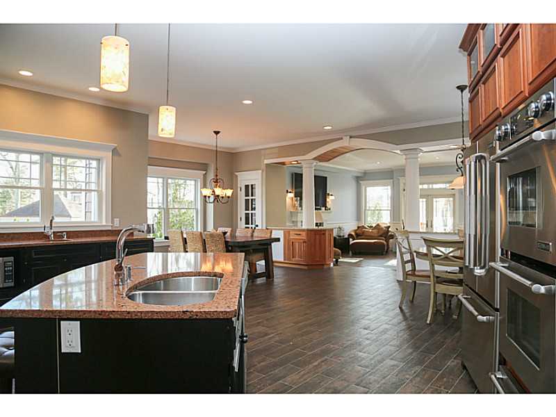 12 Marion Dr