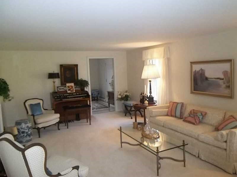 For Sale: 140 Tamarack Dr East Greenwich, RI 02818