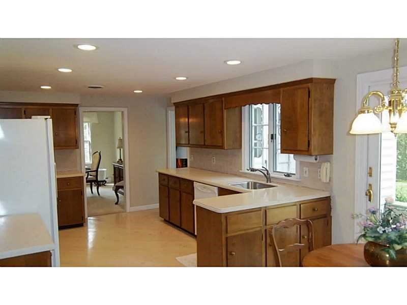 For Sale: 140 Tamarack Dr East Greenwich, RI 02818