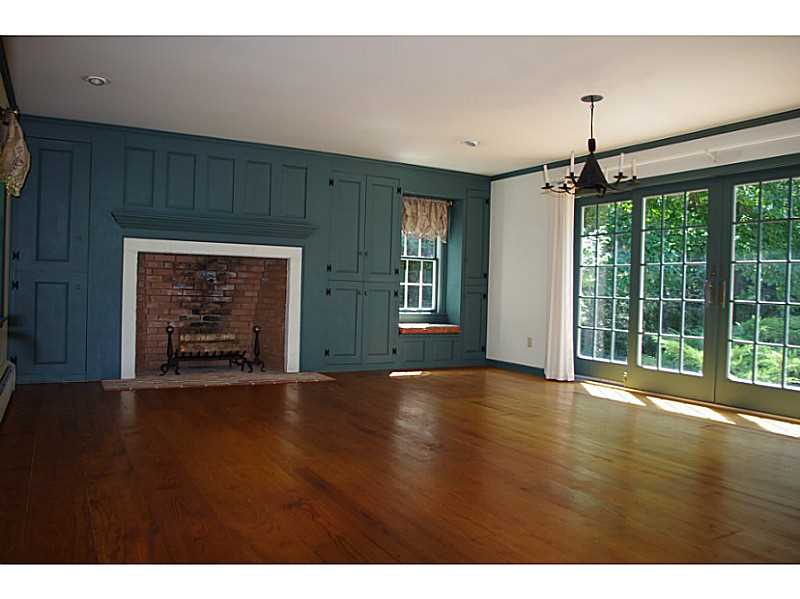 115 Lantern Ln
