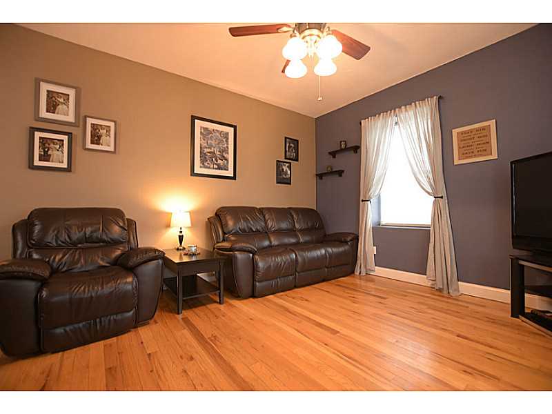 7 Manville Ave