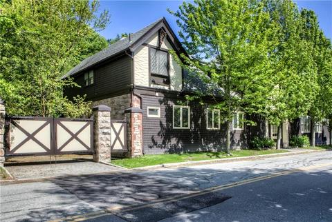 21 Eustis Ave