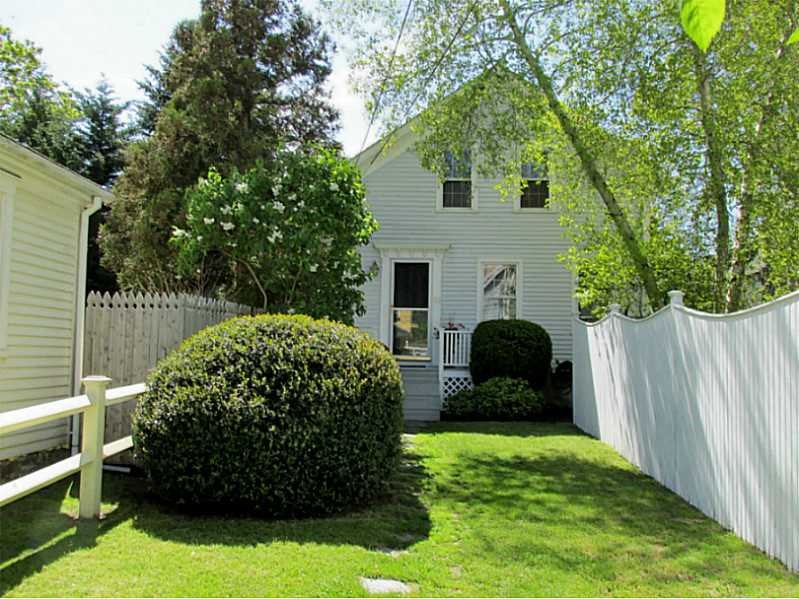 32 Third St, Newport RI 02840