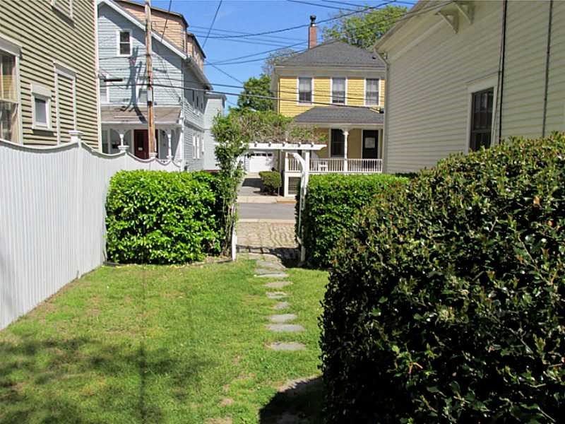 32 Third St, Newport RI 02840