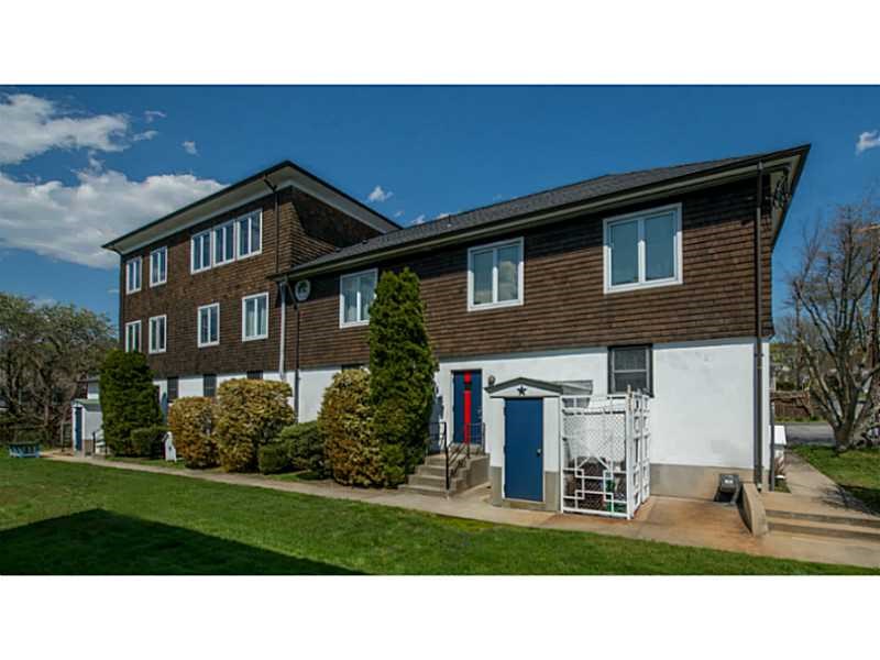 18 Sheffield Ave, Newport RI 02840