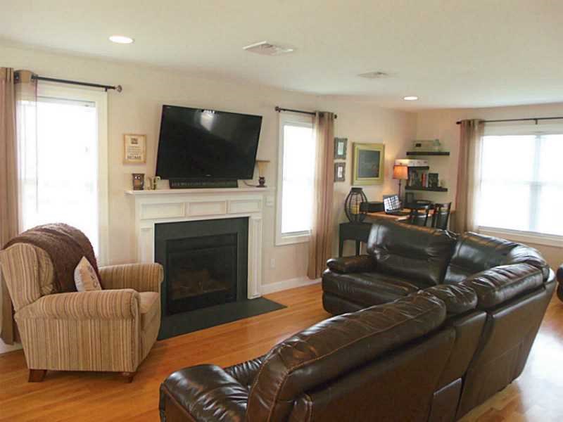 68 Beacon St Middletown, RI 02842