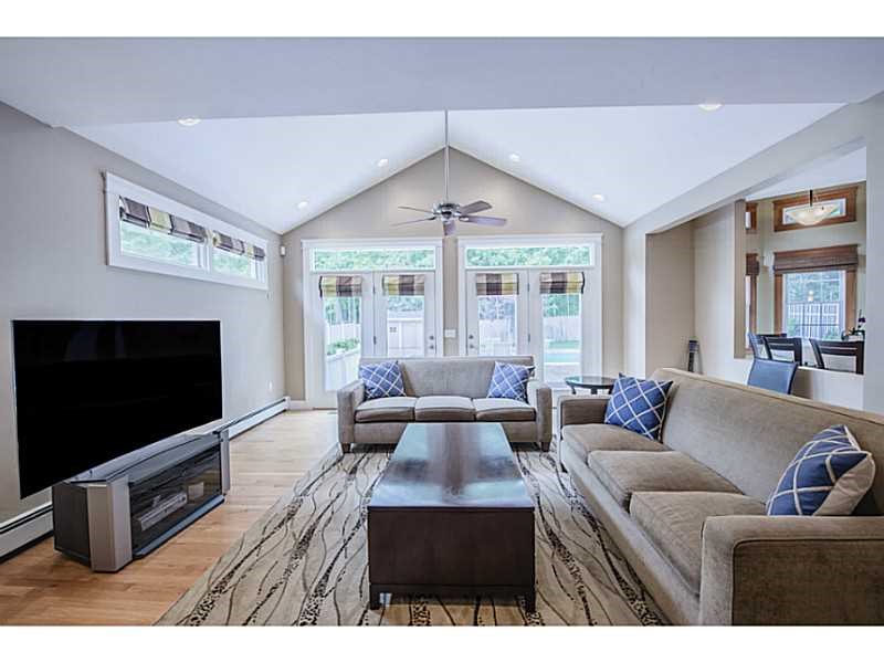 176 Wickham Rd North Kingstown, RI 02852