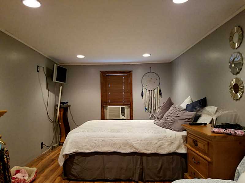 219 Rocky Hill Rd