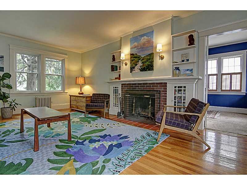 For Sale: 285 Hillside Ave Pawtucket, RI 02860