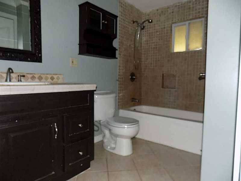68 Ames St Pawtucket, RI 02861