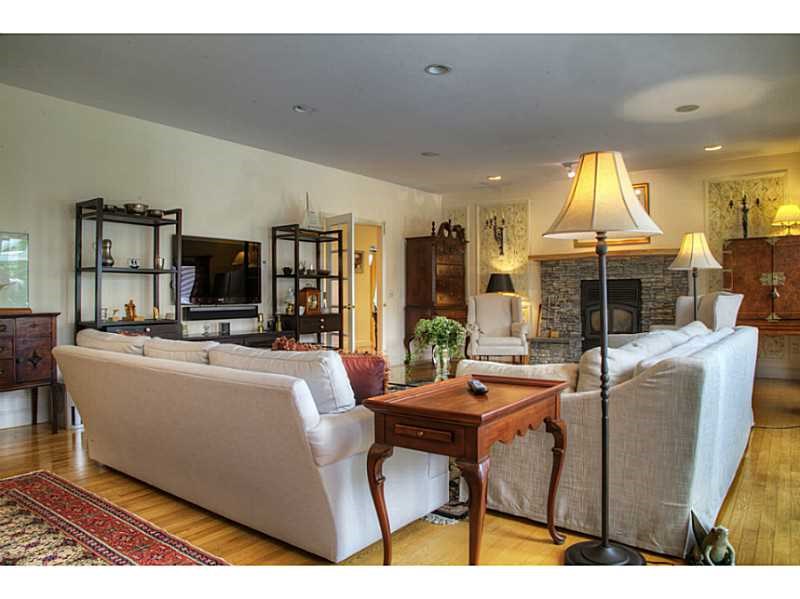 For Sale: 87 Hargraves Dr Portsmouth, RI 02871