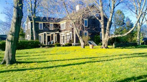 56 Strawberry Ln