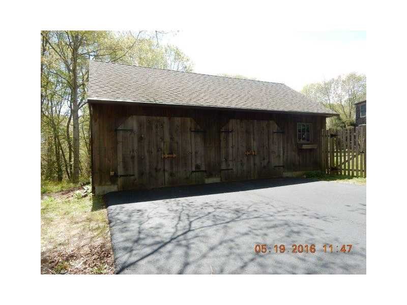 46 Kensington Ct S, Wakefield RI 02879
