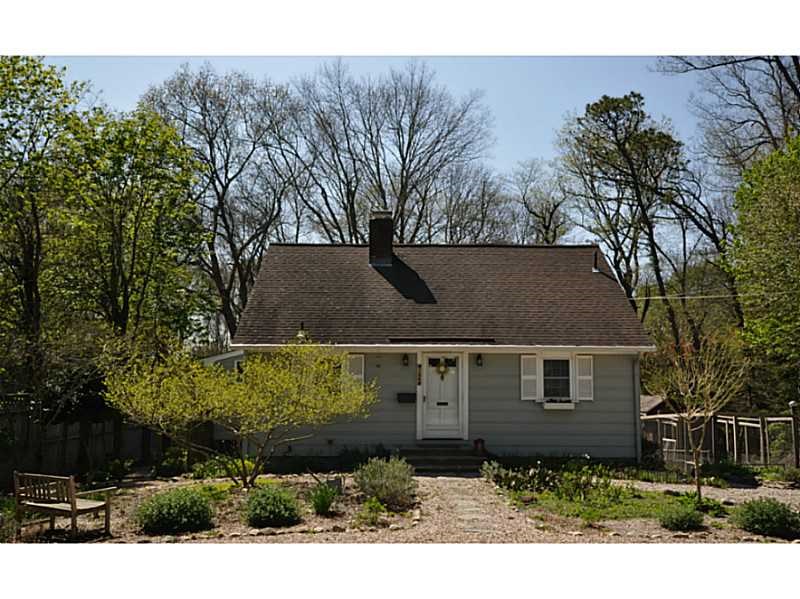 For Sale: 186 Little Rest Rd Kingston, RI 02881