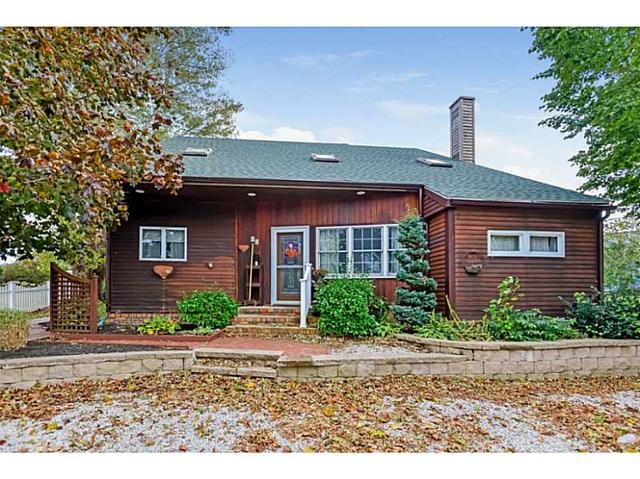 51 Oak Ave