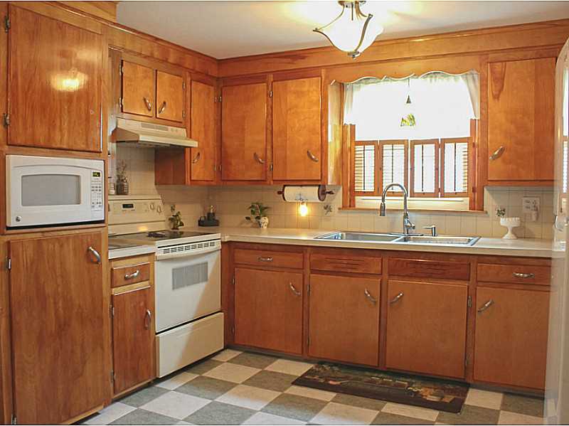 2 Mainview Ave