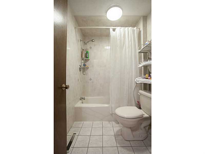 70 Sutter Ave