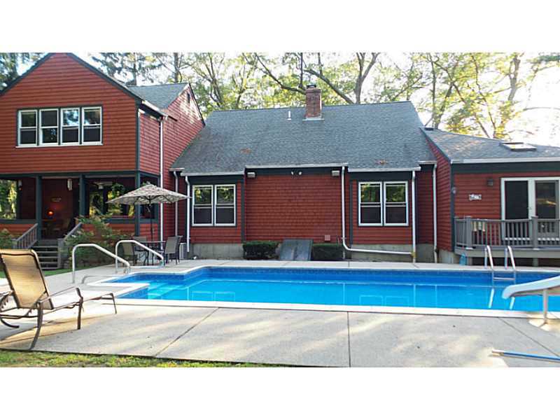 1 Pond View Dr