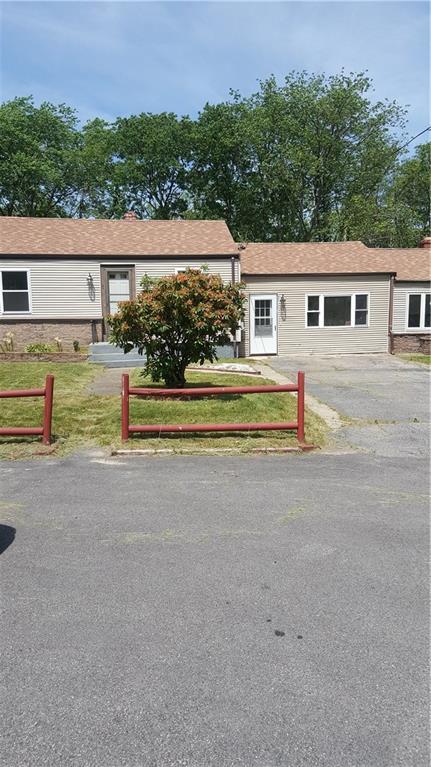 55 Knowles Dr